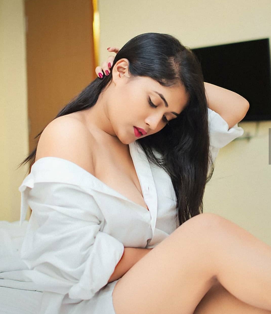  Call girls in delhi 9711168618 Welcome To Vip Escort Services In Delh,South West Delhi,Others,Free Classifieds,Post Free Ads,77traders.com